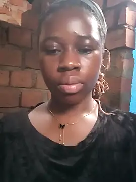 Snapshot of Black_juicy24 chatting on 10/16/25, 04:32 Black juicy24 online show from 10/16/25, 04:32