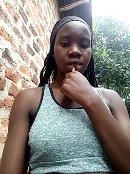 Black juicy24 online show from 03/24/26, 04:34