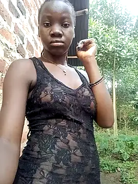 Black juicy24 online show from 03/12/26, 04:29