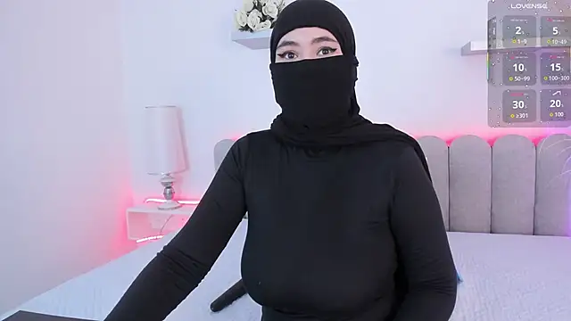 samaara  online show from 11/18/25, 06:55