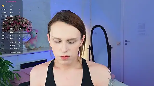 Snapshot of _yourFoxy_ chatting on 01/10/25, 01:41 yourFoxy online show from 01/10/25, 01:41
