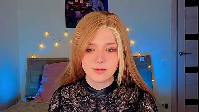  yourFoxy  online show from 01/18/26, 03:15