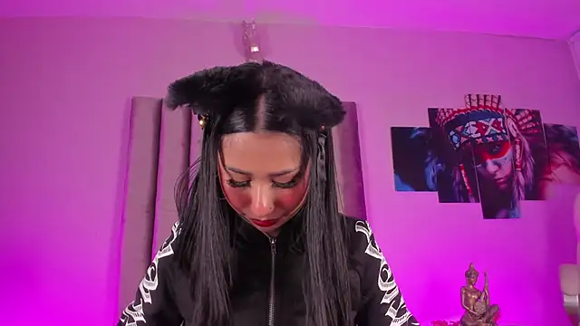 Isabella Flowers online show from 04/23/26, 04:19