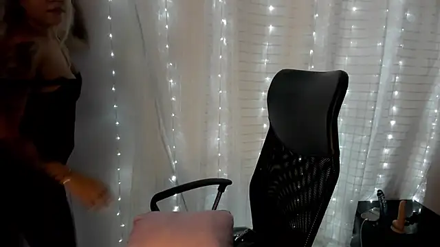 ConstansBlonde online show from 10/11/25, 08:10