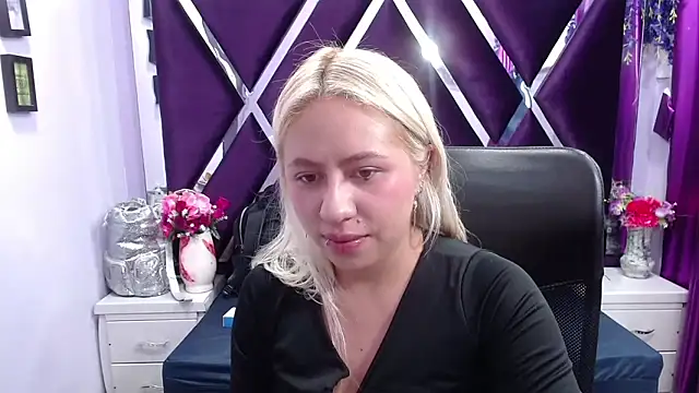 ConstansBlonde online show from 03/18/25, 01:55