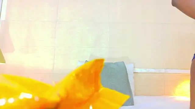 Chocolatte bar online show from 01/14/26, 02:09