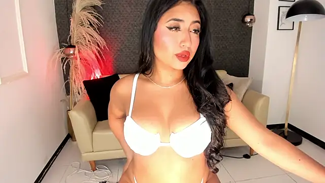 Hanna fost online show from 04/13/26, 05:44