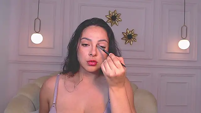 luna  bella12 online show from 02/08/25, 07:16