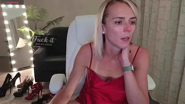 YourMarthaMayer online show from 04/06/26, 01:23