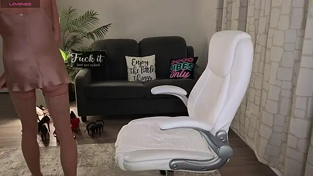 YourMarthaMayer online show from 09/30/25, 01:28