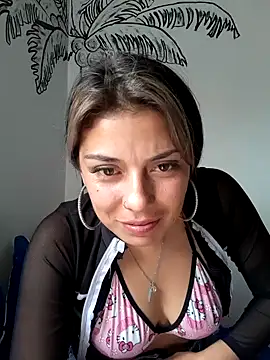 Snapshot of Sweel_Leyva18 chatting on 12/05/24, 06:28 Sweel Leyva18 online show from 12/05/24, 06:28