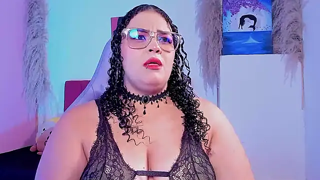 juli 2tyes online show from 02/07/26, 03:25