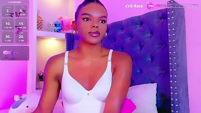 CamiEstrada online show from 12/03/25, 12:23