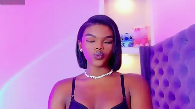 CamiEstrada online show from 10/25/25, 07:29