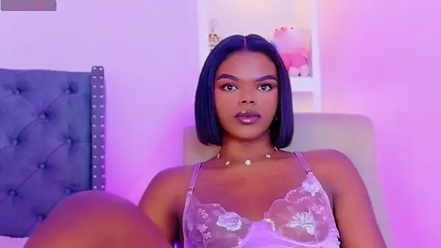 CamiEstrada online show from 10/31/25, 08:27