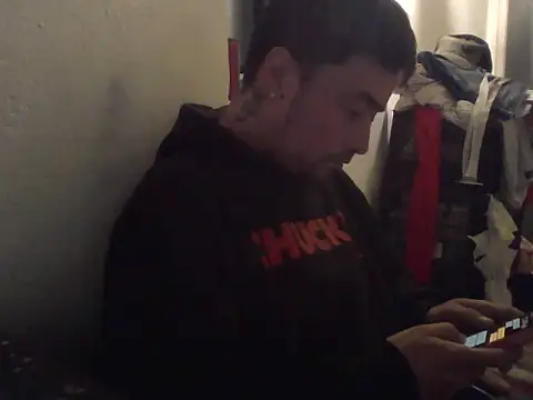 camisexxxtodo online show from 04/13/26, 04:27