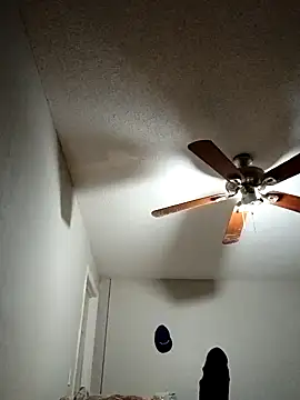 Hardguyy online show from 09/21/25, 08:19