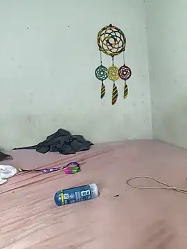 Scarlett-Leh online show from 10/05/25, 10:11