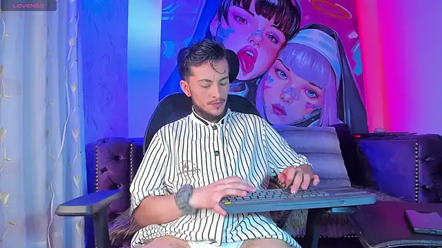 Snapshot of _hairybeard_ chatting on 12/20/25, 09:17 hairybeard online show from 12/20/25, 09:17