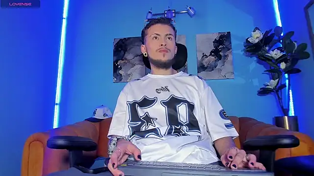  hairybeard  online show from 09/23/25, 01:12