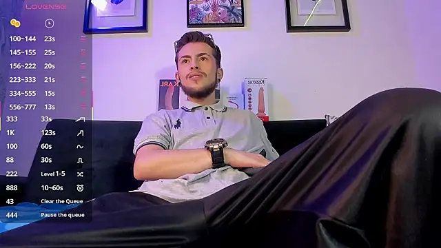  hairybeard  online show from 09/10/25, 07:46