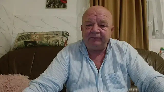 fullballs6 online show from 11/12/25, 03:10