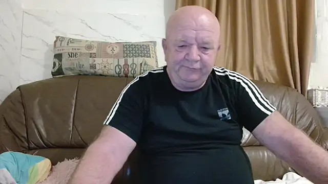 fullballs6 online show from 04/03/26, 02:07