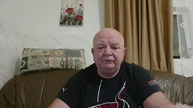 fullballs6 online show from 01/10/26, 03:02