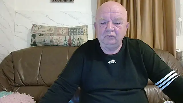 fullballs6 online show from 03/18/26, 02:48