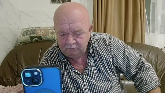 fullballs6 online show from 10/29/25, 03:49