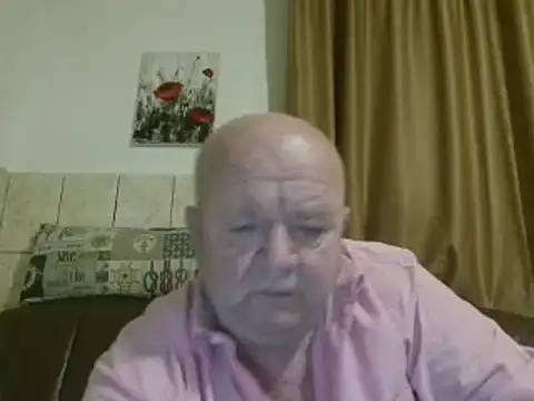 Snapshot of fullballs6 chatting on 01/27/25, 03:26 fullballs6 online show from 01/27/25, 03:26