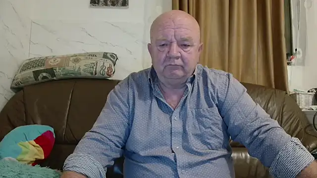 fullballs6 online show from 12/19/25, 02:59