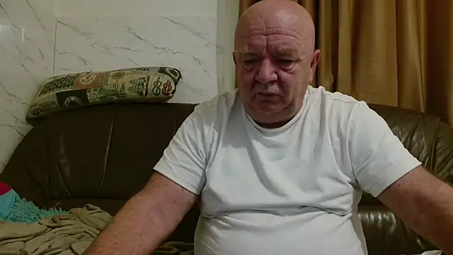 fullballs6 online show from 02/12/26, 03:50