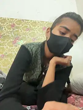 ks536191 online show from 11/30/25, 05:30