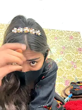 ks536191 online show from 10/05/25, 05:20