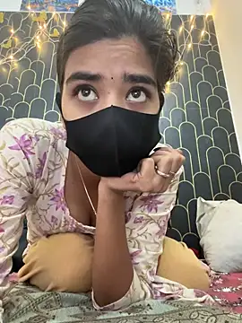 ks536191 online show from 12/17/25, 04:17