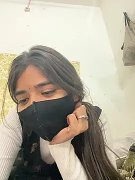 ks536191 online show from 11/18/25, 04:49