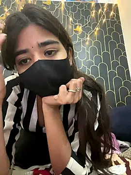 ks536191 online show from 12/16/25, 05:44