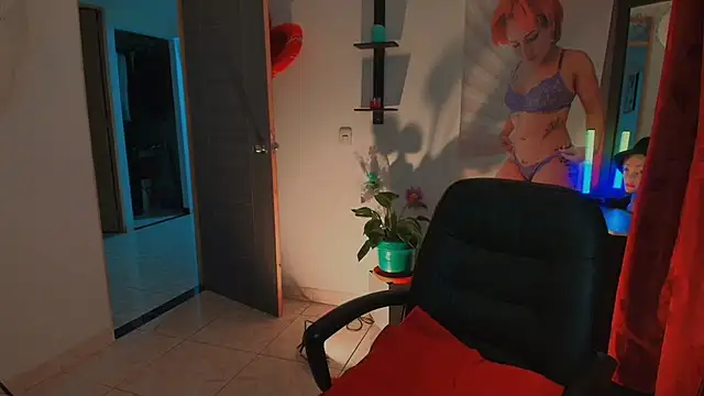 TinnaDawsom online show from 03/17/26, 01:41