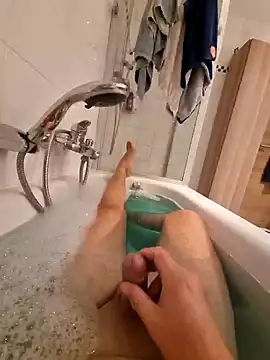 chriscross3771 online show from 09/24/25, 06:47