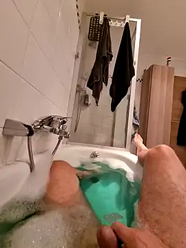 chriscross3771 online show from 10/07/25, 06:09