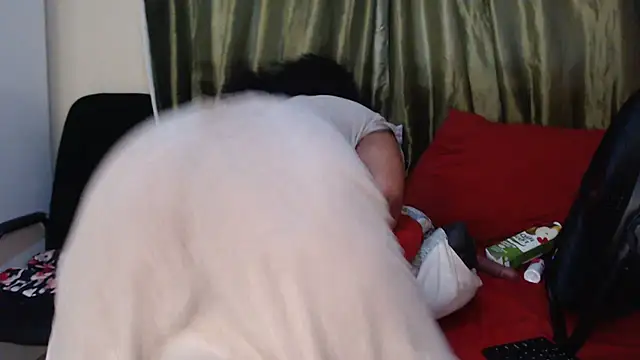 Foxybrownxx1 online show from 02/27/26, 07:24