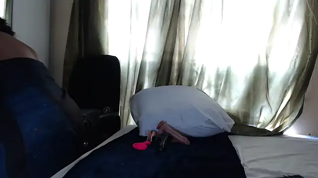 Foxybrownxx1 online show from 01/12/26, 07:59