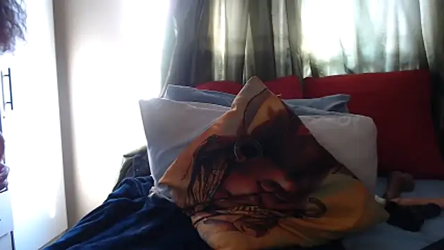 Foxybrownxx1 online show from 03/19/26, 06:24