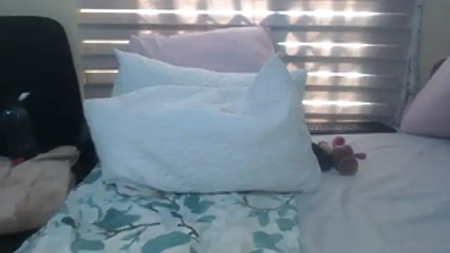 Foxybrownxx1 online show from 07/15/26, 06:20