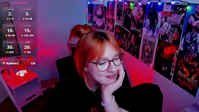 Snapshot of Rudy_02 chatting on 09/09/25, 04:44 Rudy 02 online show from 09/09/25, 04:44