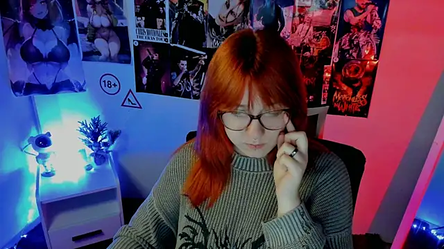 Snapshot of Rudy_02 chatting on 10/14/25, 06:52 Rudy 02 online show from 10/14/25, 06:52