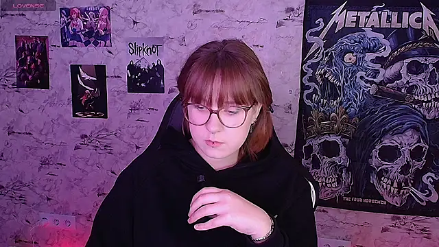 Snapshot of Rudy_02 chatting on 05/11/26, 04:04 Rudy 02 online show from 05/11/26, 04:04