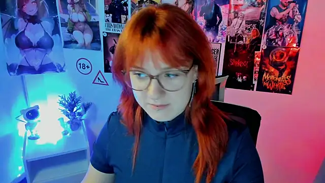 Snapshot of Rudy_02 chatting on 10/11/25, 08:10 Rudy 02 online show from 10/11/25, 08:10