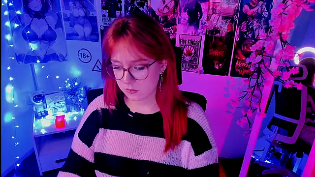 Snapshot of Rudy_02 chatting on 11/13/25, 11:25 Rudy 02 online show from 11/13/25, 11:25